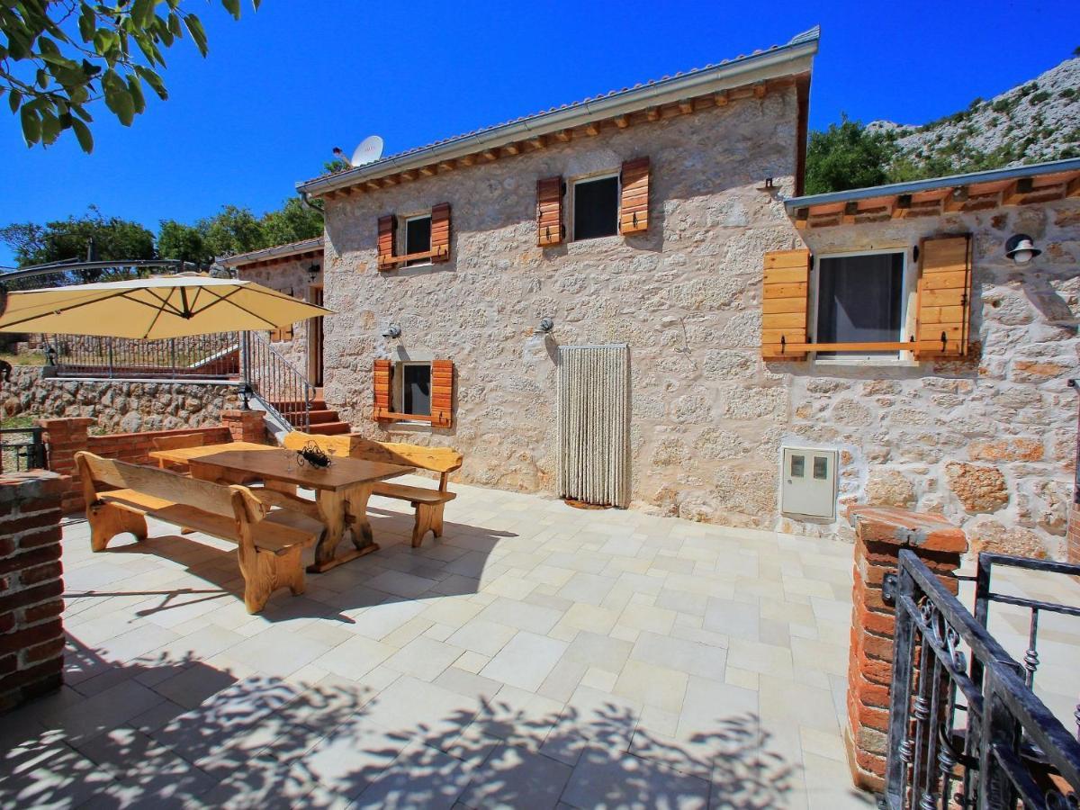 Lovely Holiday Home In Starigrad Exterior foto